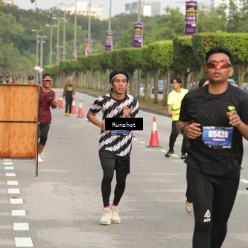 Runner Photo 5620584