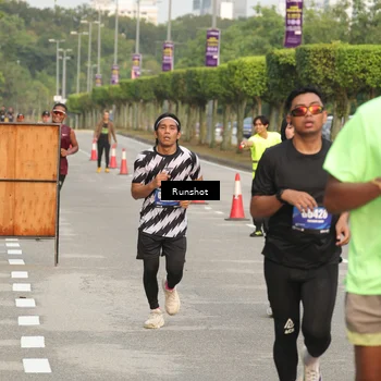 Runner Photo 5620604