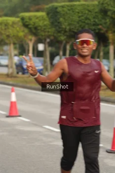 Runner Photo 5620613