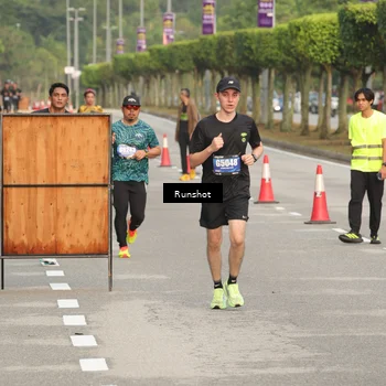 Runner Photo 5620620