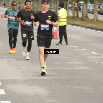 Runner Photo 5620632