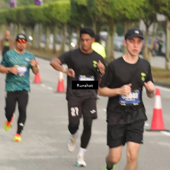 Runner Photo 5620653