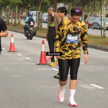 Runner Photo 5620678