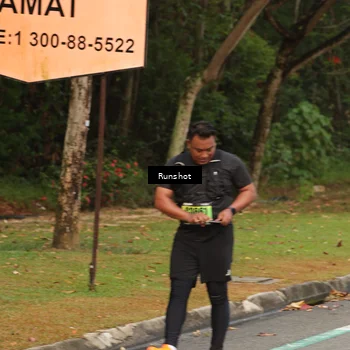 Runner Photo 5620689