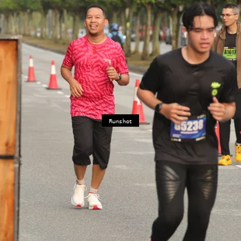 Runner Photo 5620692