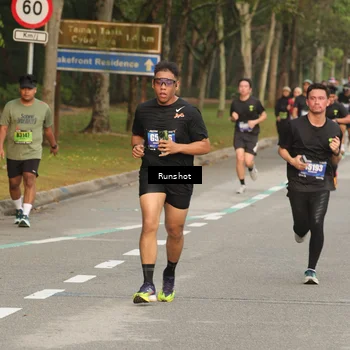 Runner Photo 5620711