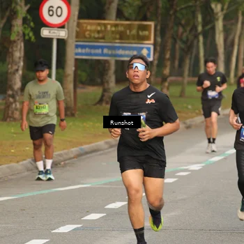 Runner Photo 5620718