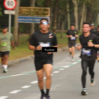 Runner Photo 5620723