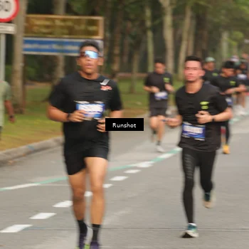 Runner Photo 5620724