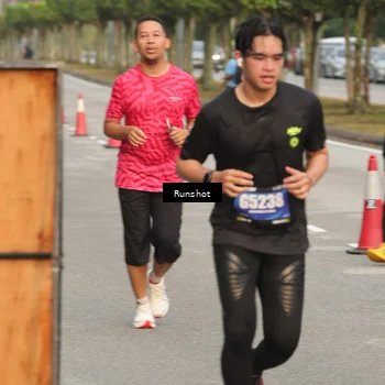 Runner Photo 5620731