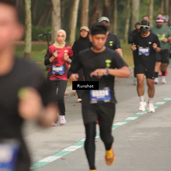 Runner Photo 5620744