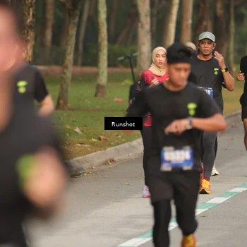 Runner Photo 5620757