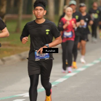 Runner Photo 5620765