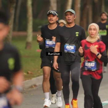 Runner Photo 5620795