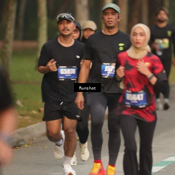 Runner Photo 5620807