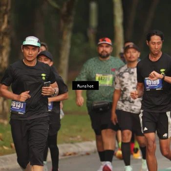 Runner Photo 5620854
