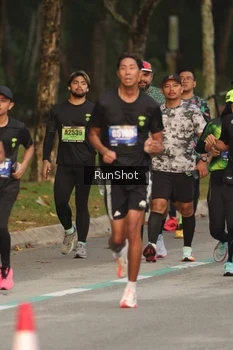 Runner Photo 5620881