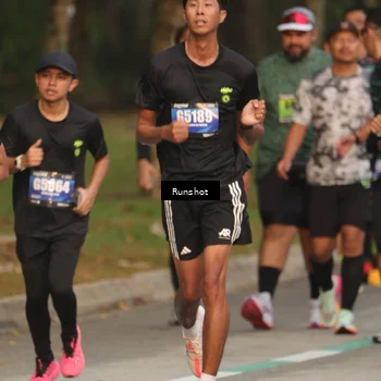 Runner Photo 5620892