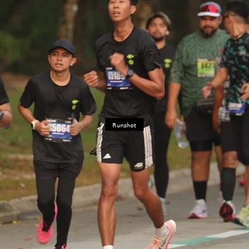 Runner Photo 5620896