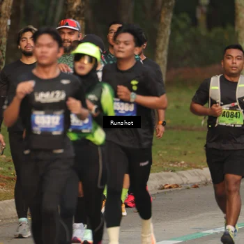 Runner Photo 5620937