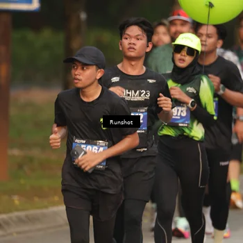Runner Photo 5620953