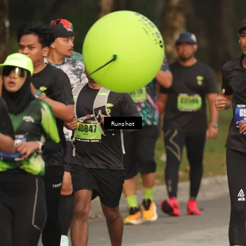 Runner Photo 5620973