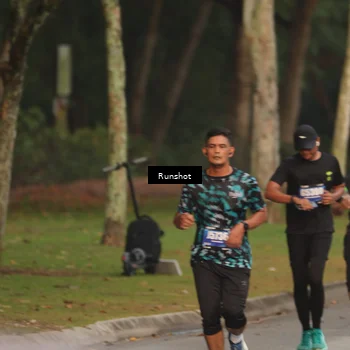 Runner Photo 5621002