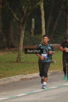 Runner Photo 5621023