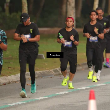 Runner Photo 5621051