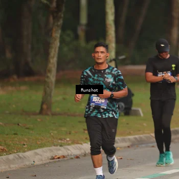 Runner Photo 5621059