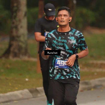 Runner Photo 5621100