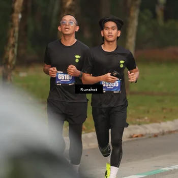Runner Photo 5621155
