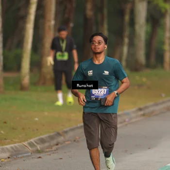 Runner Photo 5621299