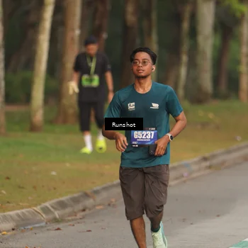 Runner Photo 5621300