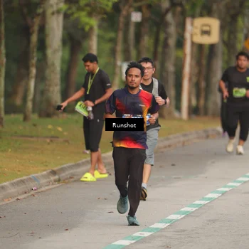 Runner Photo 5621318