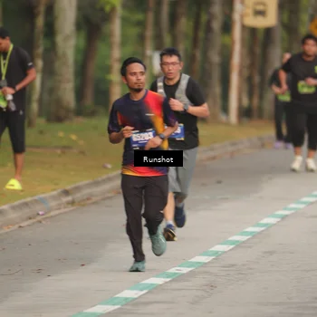 Runner Photo 5621331