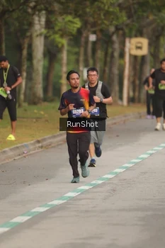 Runner Photo 5621332