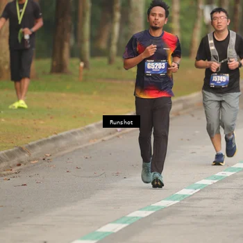 Runner Photo 5621344
