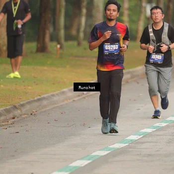 Runner Photo 5621345