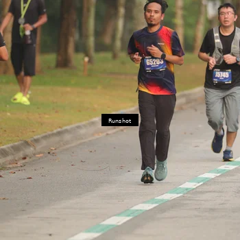 Runner Photo 5621347
