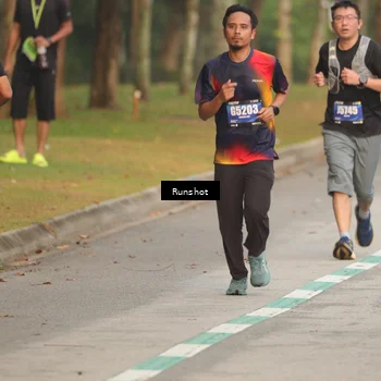 Runner Photo 5621350