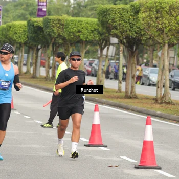 Runner Photo 5621355