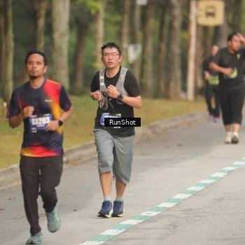 Runner Photo 5621365