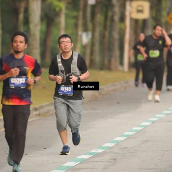 Runner Photo 5621369