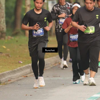 Runner Photo 5621384