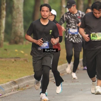 Runner Photo 5621408