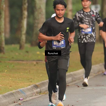 Runner Photo 5621425