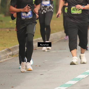 Runner Photo 5621429