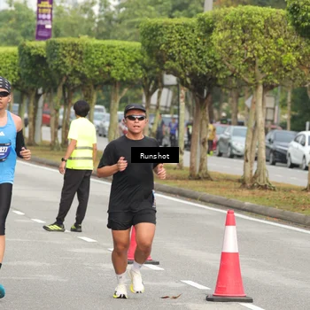 Runner Photo 5621435