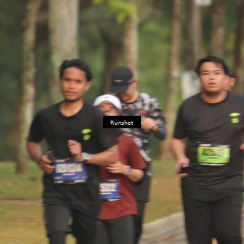 Runner Photo 5621442